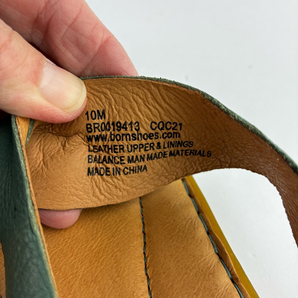 Born Inya Leather Toe Loop Sandals - image 8